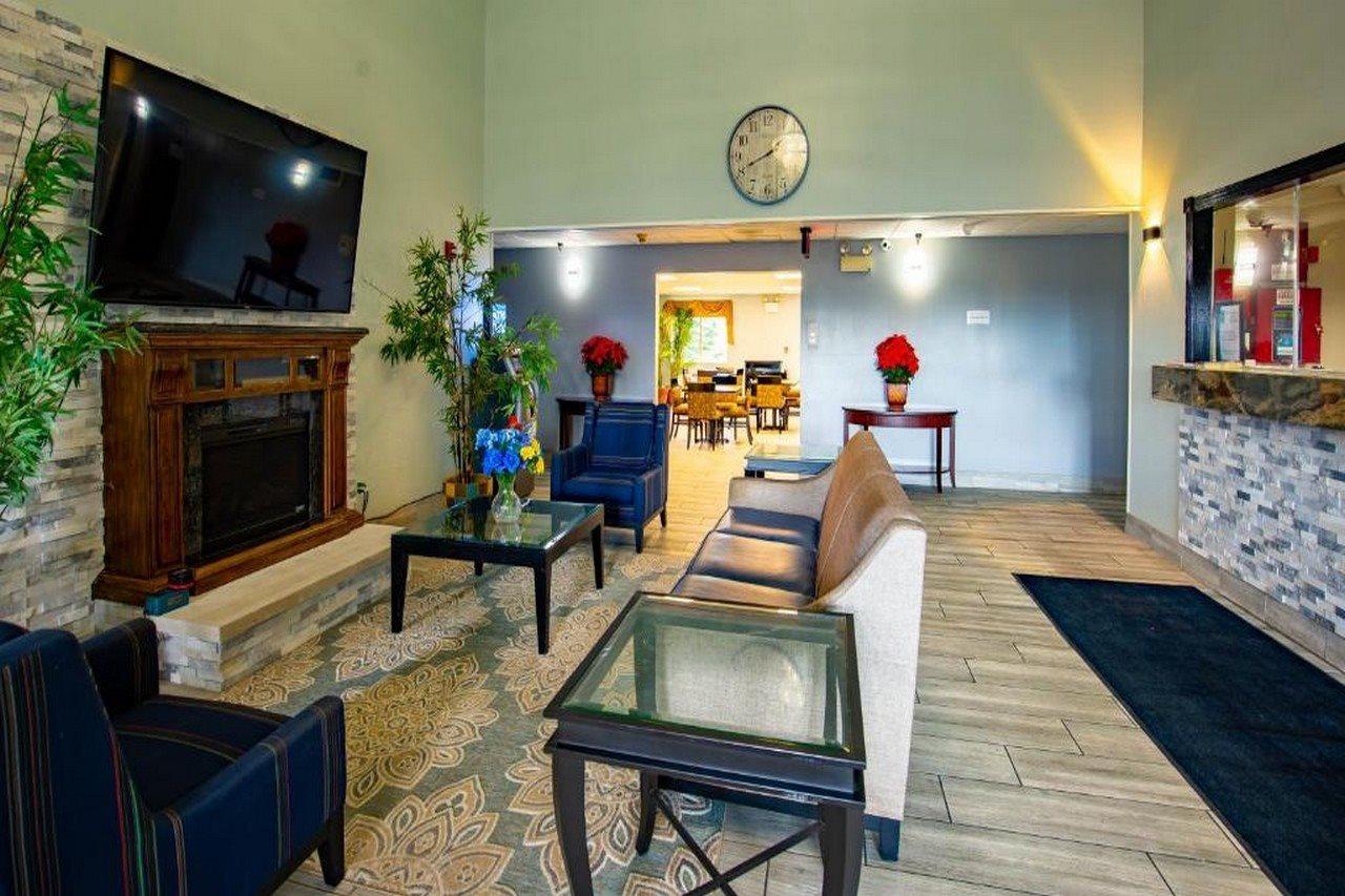 Quality Inn & Suites Woodstock Near Lake Geneva Luaran gambar