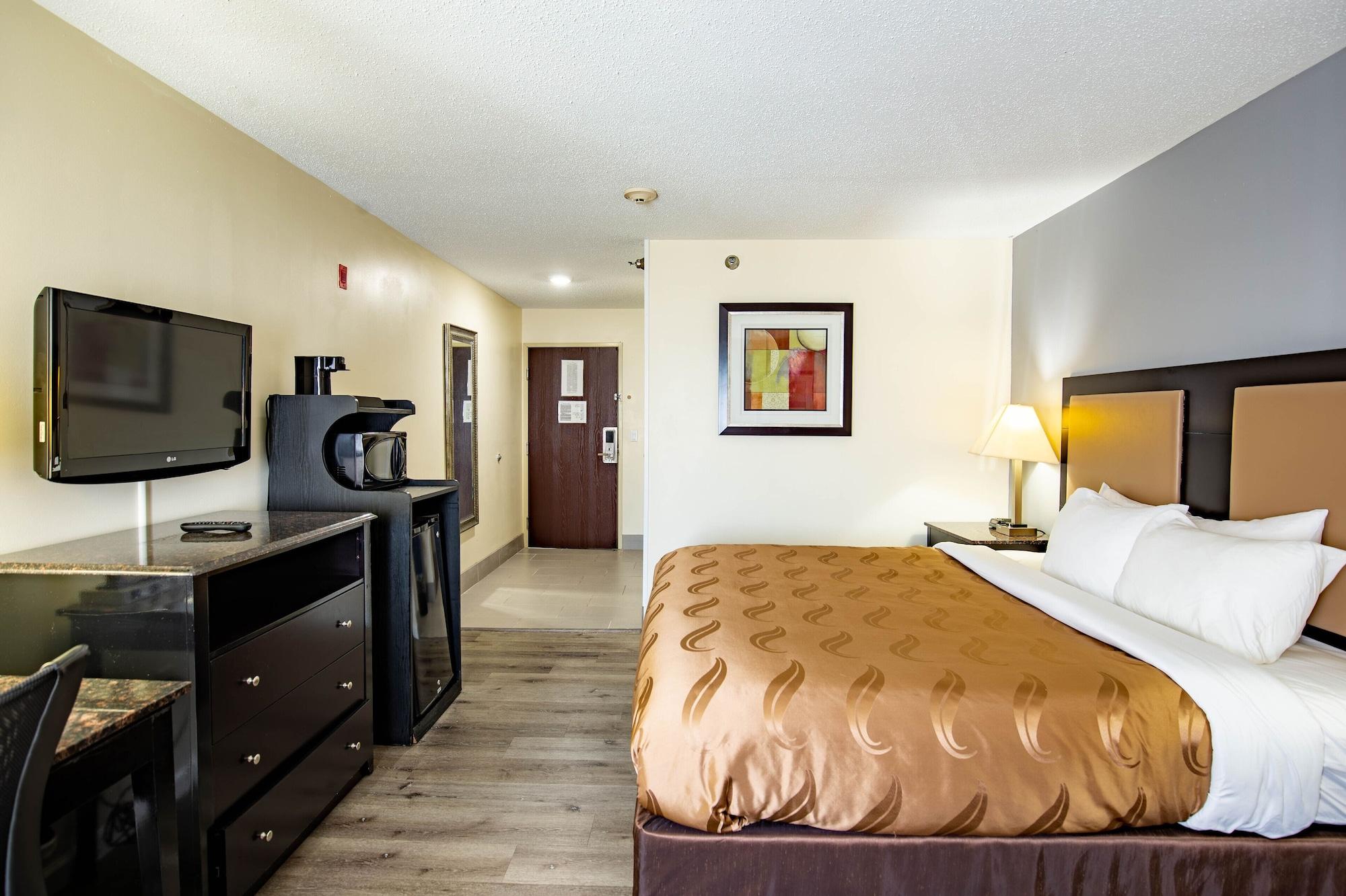 Quality Inn & Suites Woodstock Near Lake Geneva Luaran gambar