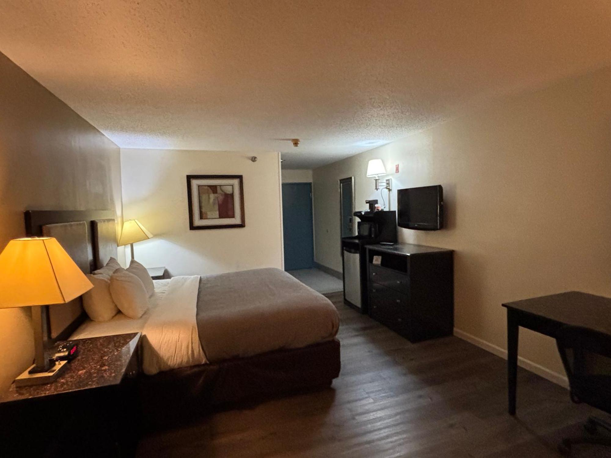 Quality Inn & Suites Woodstock Near Lake Geneva Luaran gambar