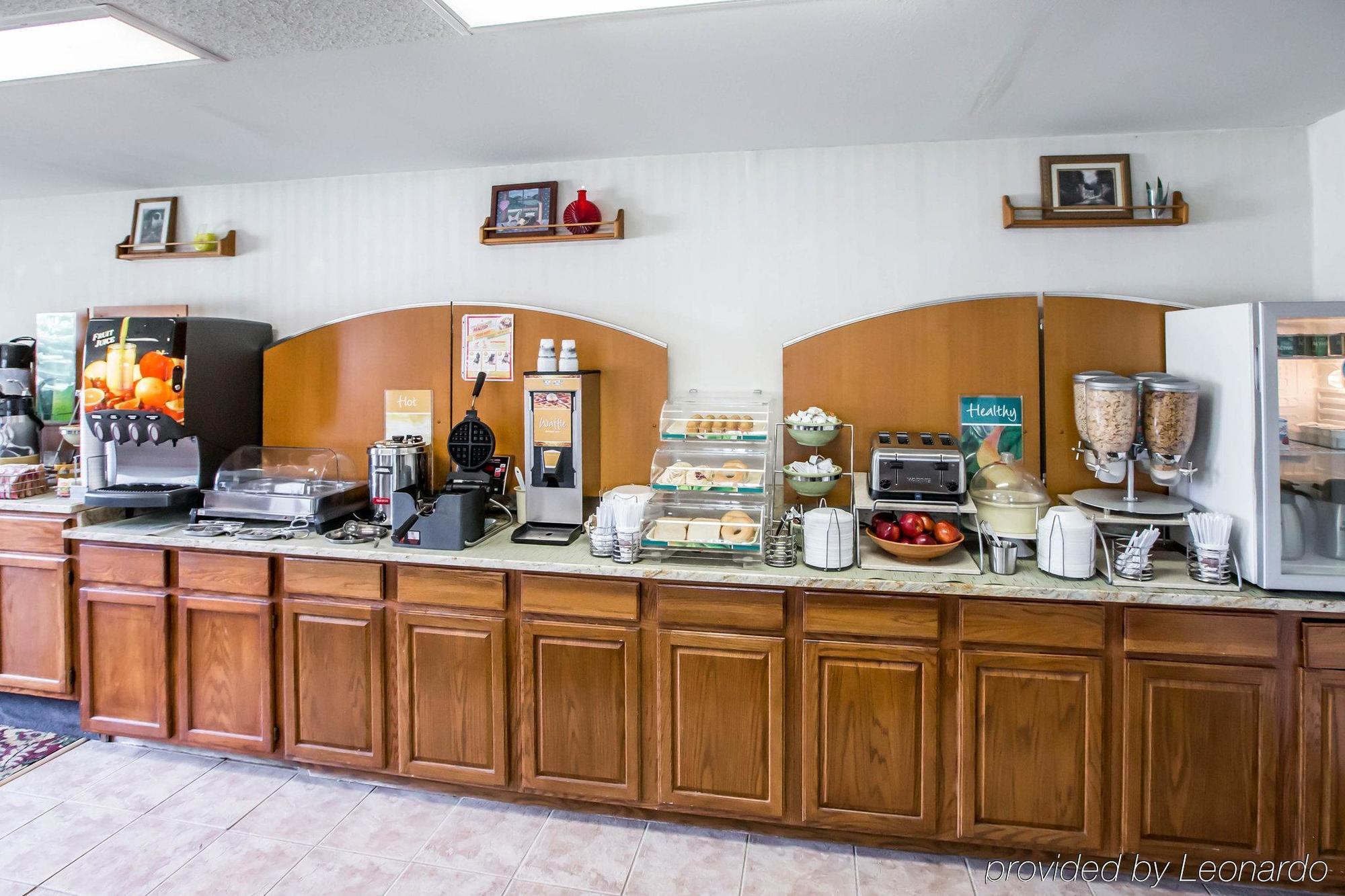 Quality Inn & Suites Woodstock Near Lake Geneva Luaran gambar